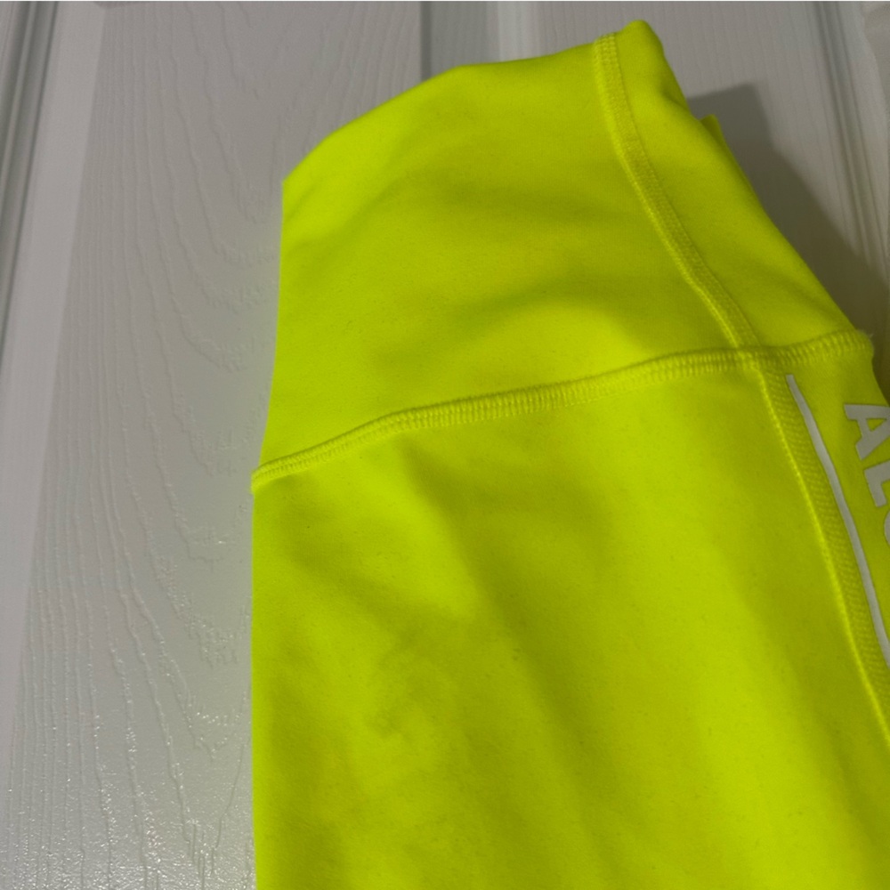 ALO YOGA Stripe LOGO Lime Mesh Insert Leggings - Picture 6 of 13